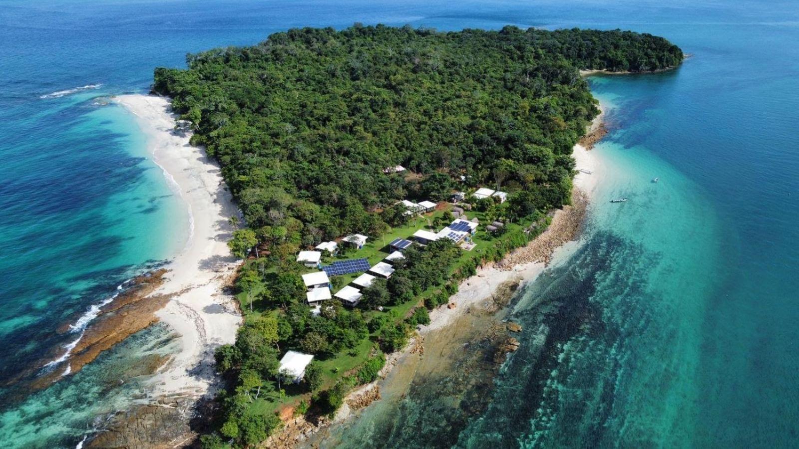 Sonny Island Resort Cabanas Frente Al Mar Punta Bajo Rico Exterior foto